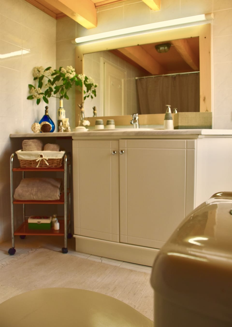 Second floor onsuite bathroom with bathtub..