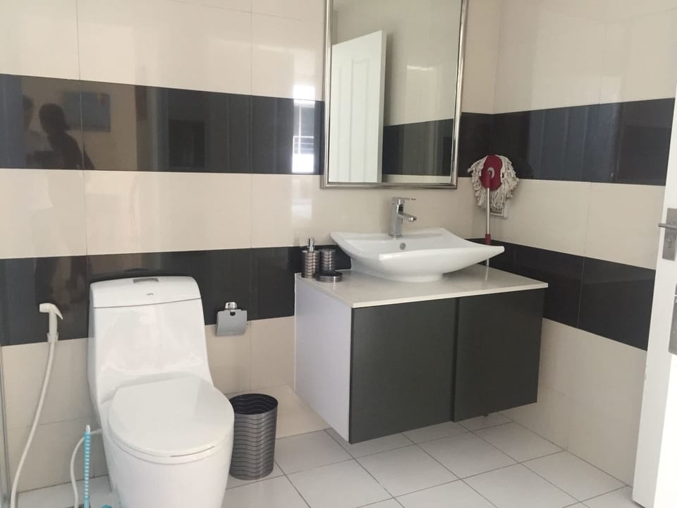 Art on the Hill Apartment in Pattaya City