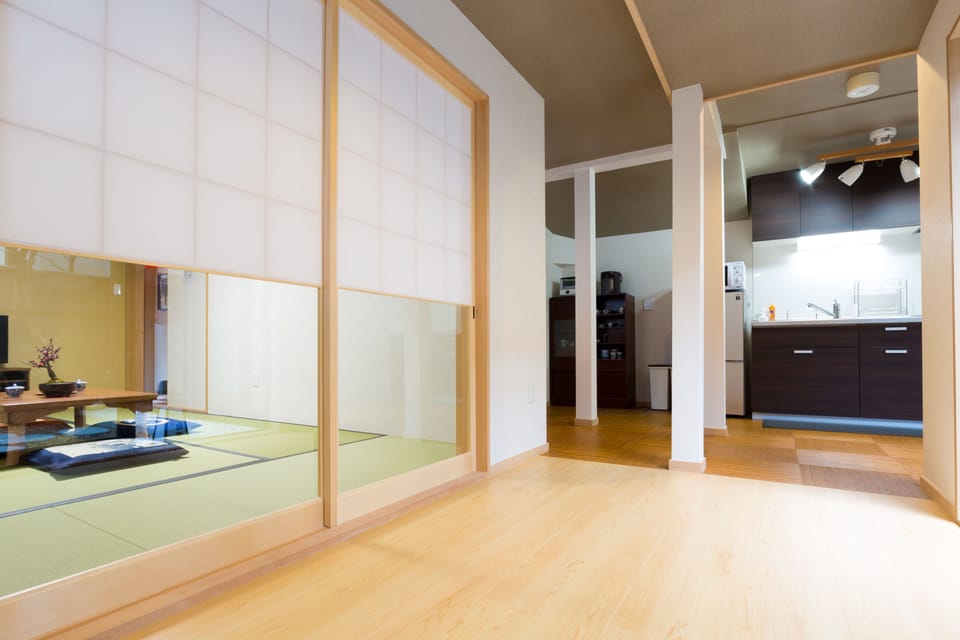 Family Room | Living area | Flat-screen TV