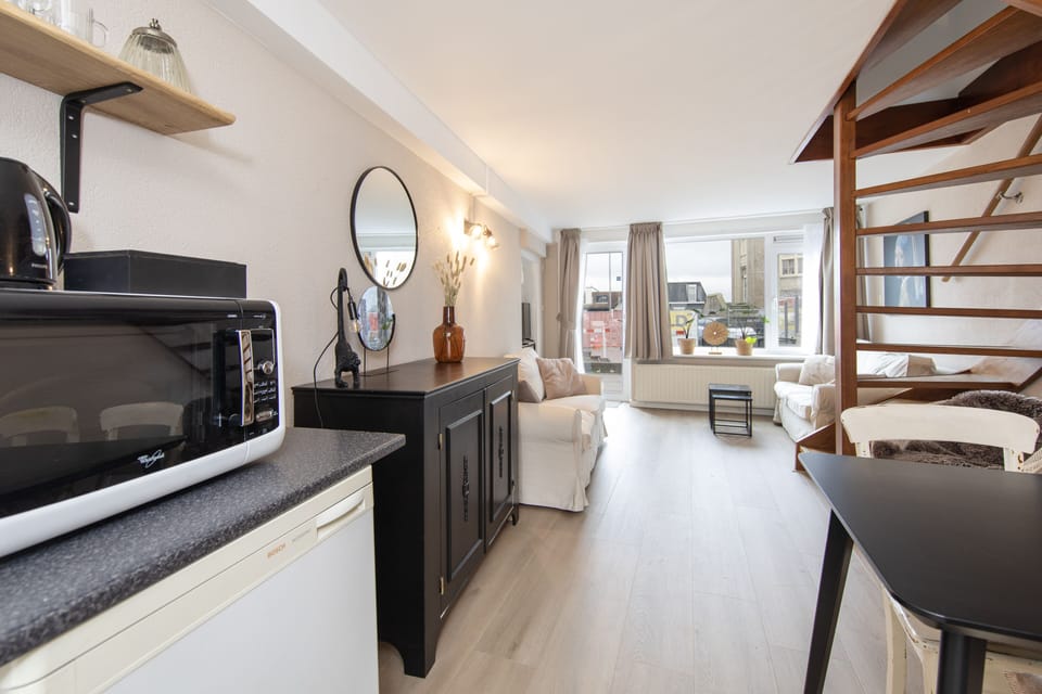 Family Apartment | Living area | Flat-screen TV