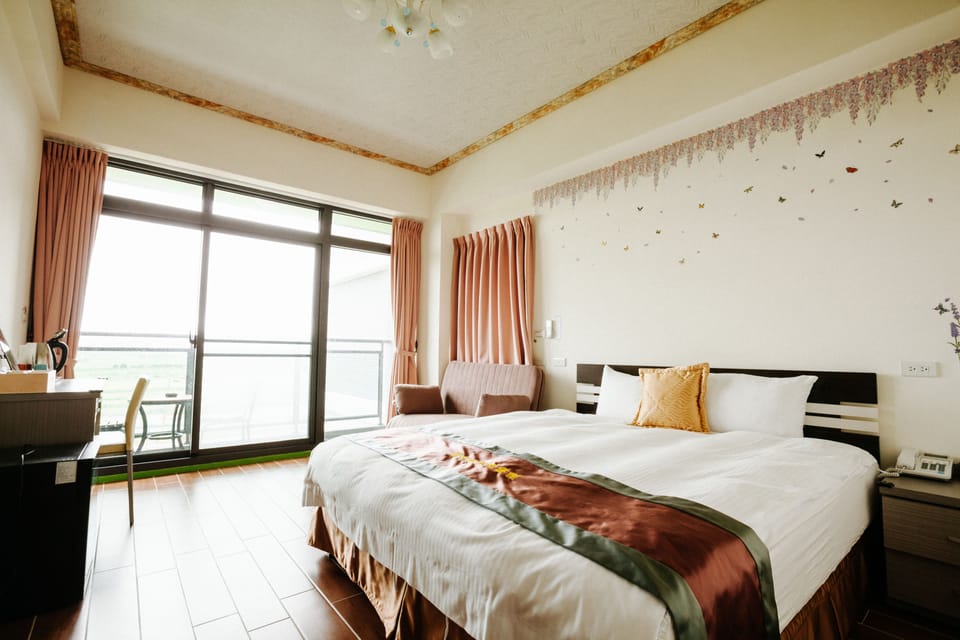Standard Double Room | Desk, blackout drapes, soundproofing, free WiFi
