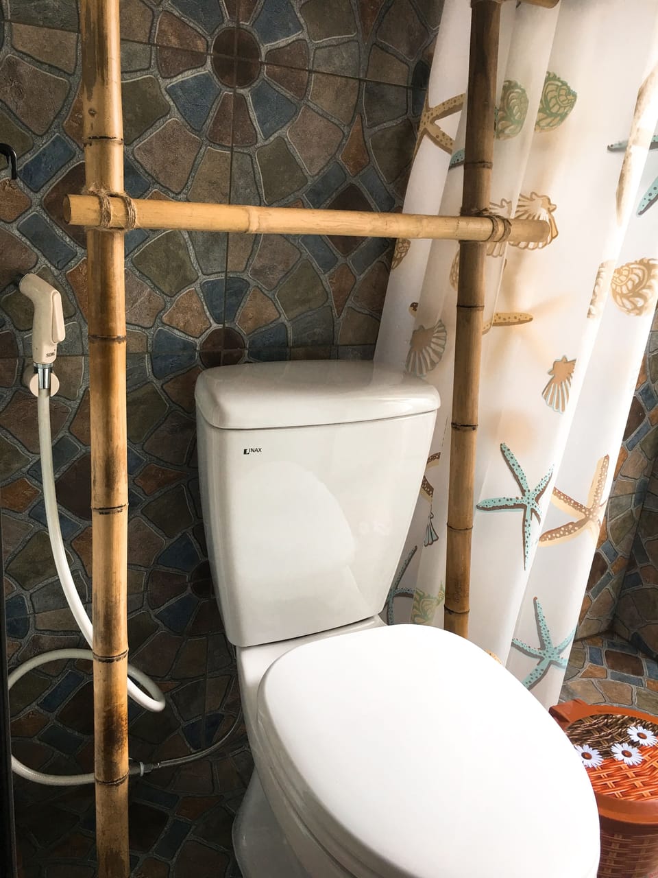Grand Family Room | Bathroom | Free toiletries, hair dryer, towels