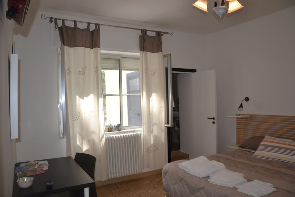 Double or Twin Room | Premium bedding, desk, rollaway beds, bed sheets
