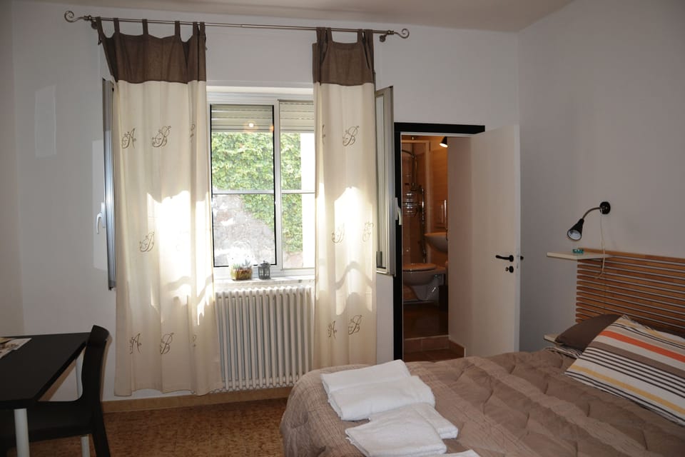 Double or Twin Room | Premium bedding, desk, rollaway beds, bed sheets