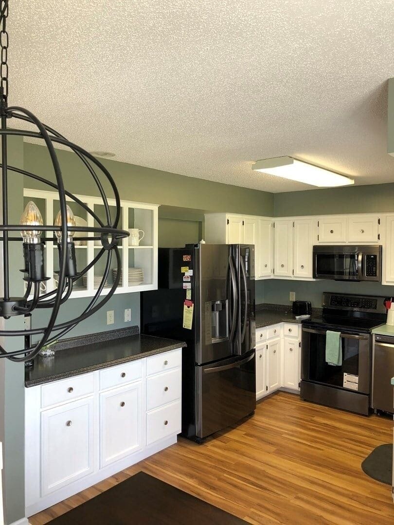 House, 4 Bedrooms | Private kitchen | Fridge, microwave, oven, dishwasher