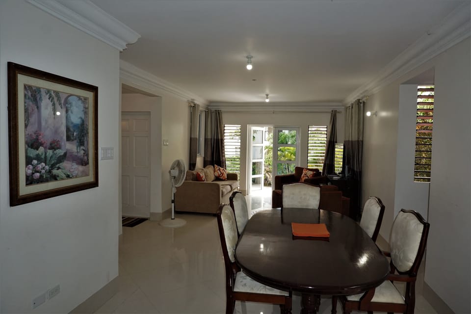 Townhome, 4 Bedrooms | Living area | Flat-screen TV