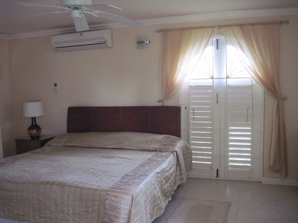 Room | In-room safe, iron/ironing board, WiFi (free), bed sheets