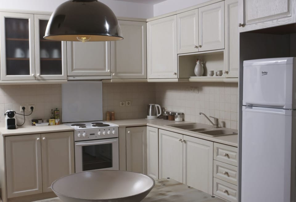Full equipped kitchen