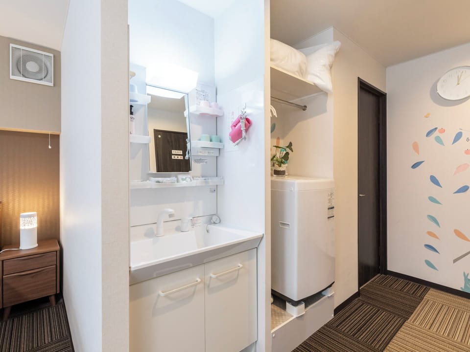 [Non Smoking] Family Room (Up to 6 People) | Desk, blackout drapes, soundproofing, free WiFi