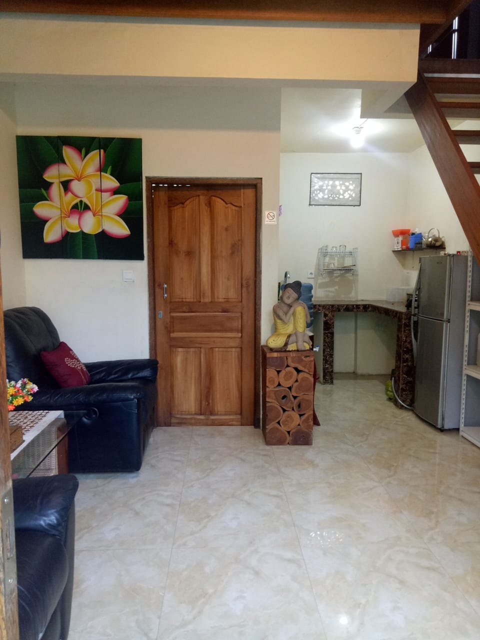 Traditional Bungalow, 2 Bedrooms | Private kitchen | Fridge, microwave, electric kettle