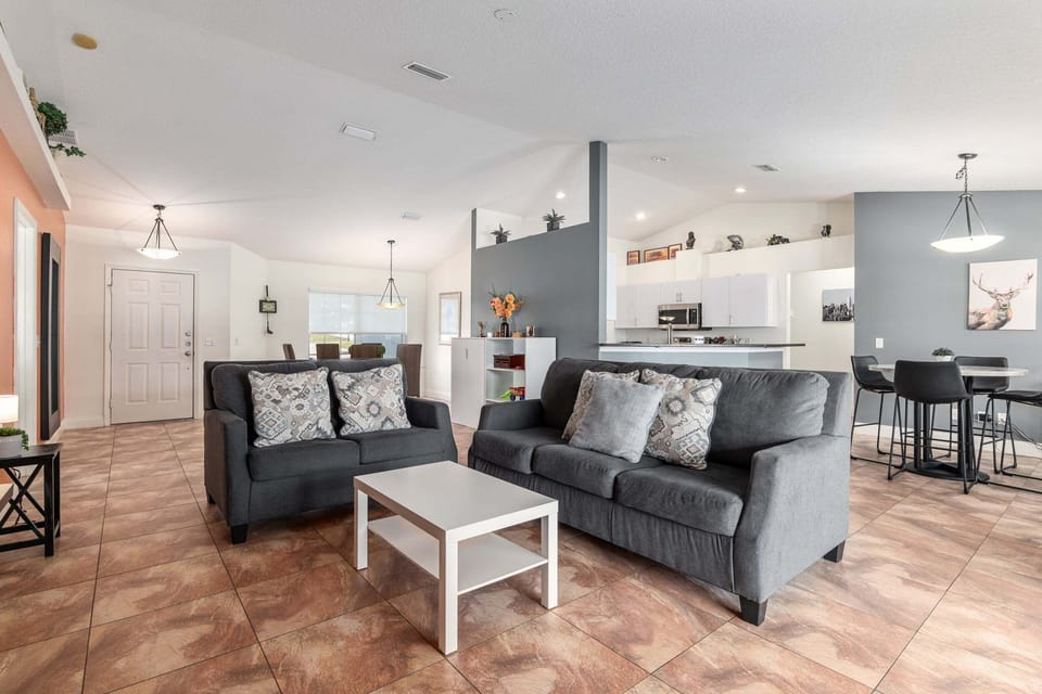 House, 3 Bedrooms | Living area | TV