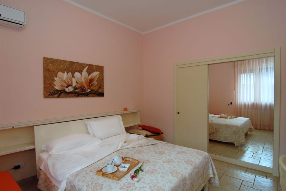 Double or Twin Room | Premium bedding, minibar, desk, rollaway beds