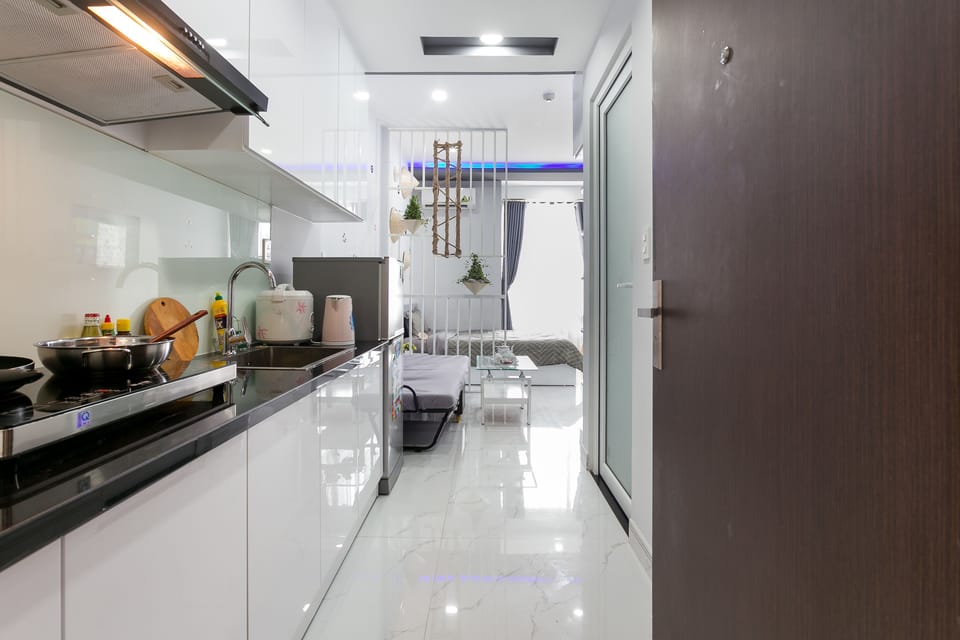 Comfort Studio Suite, 1 Queen Bed, Pool Access, City View | View from room
