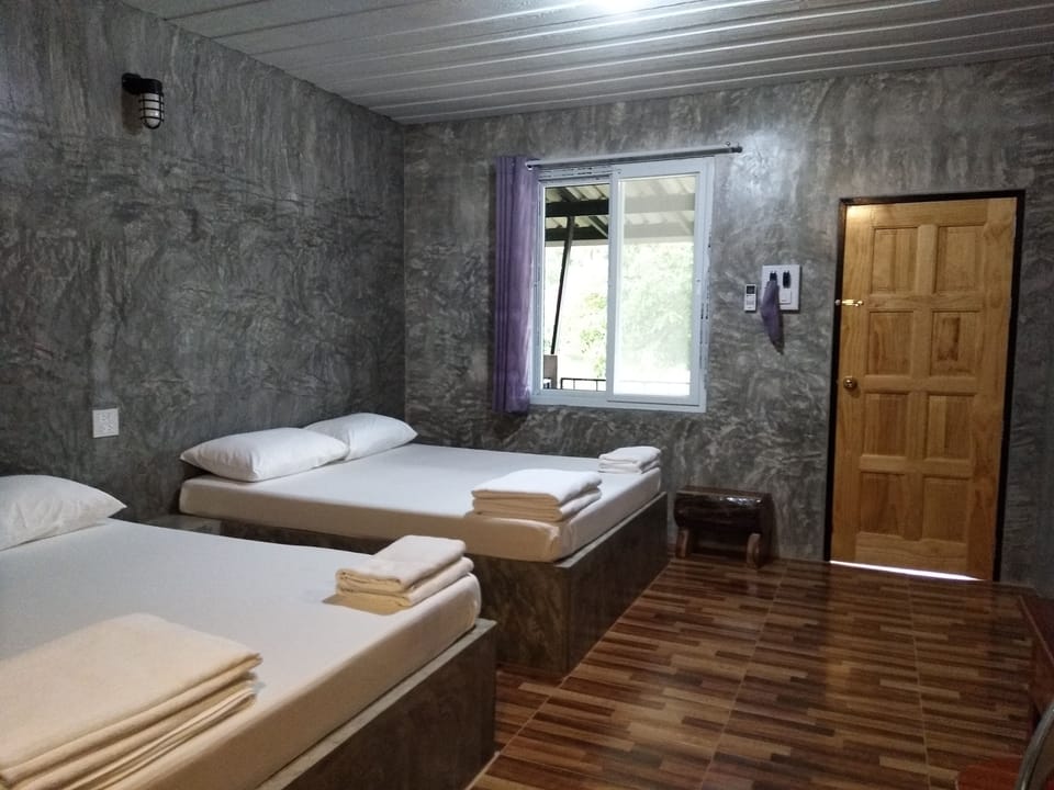 Standard Quadruple Room | Free WiFi