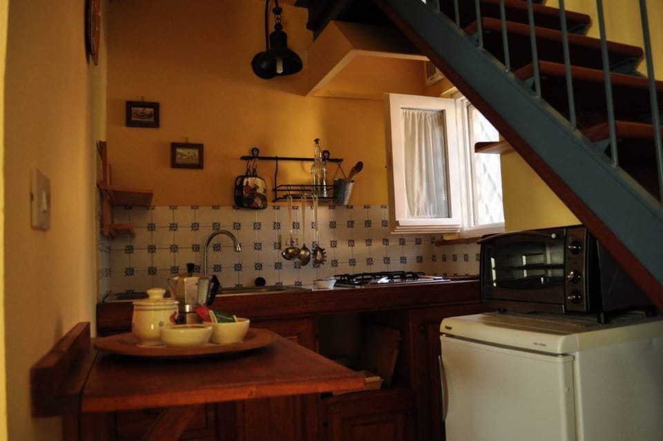 Apartment, 1 Bedroom | Private kitchenette