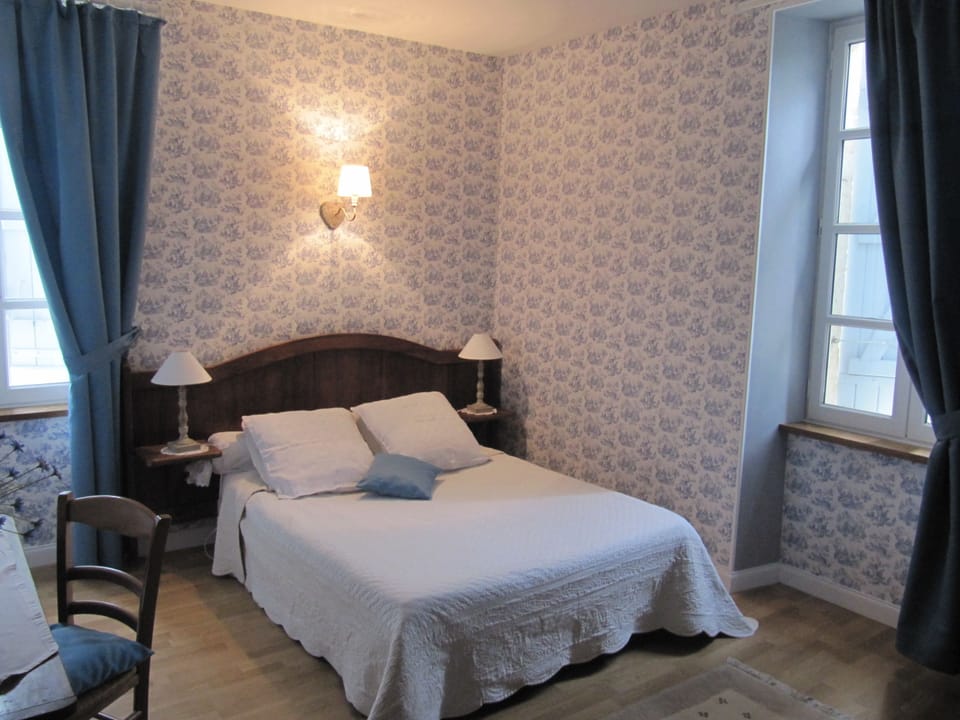 Triple Room | 1 bedroom, individually decorated, individually furnished