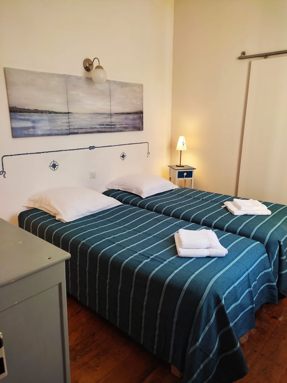 Room (Marine) | Premium bedding, soundproofing, bed sheets