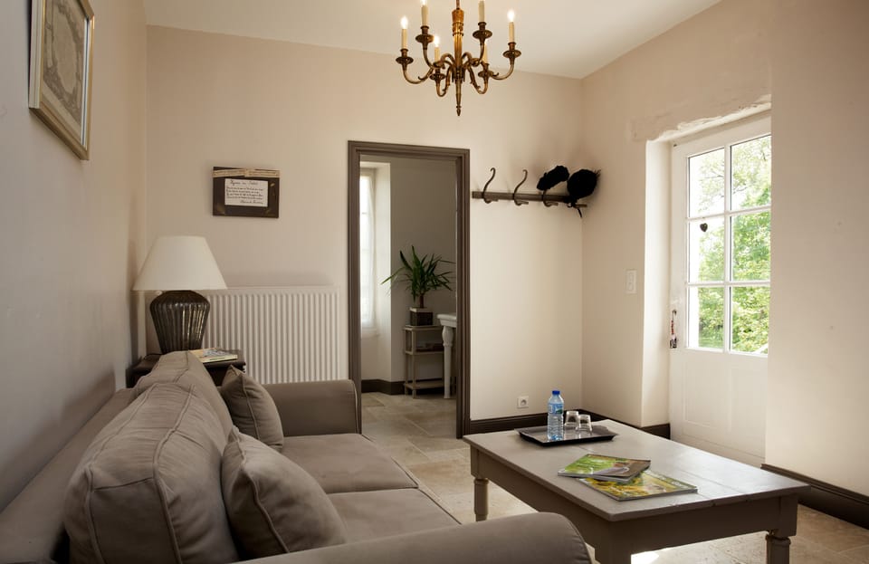 Deluxe Suite, 1 Bedroom, Non Smoking, Park View | Premium bedding, pillowtop beds, individually decorated