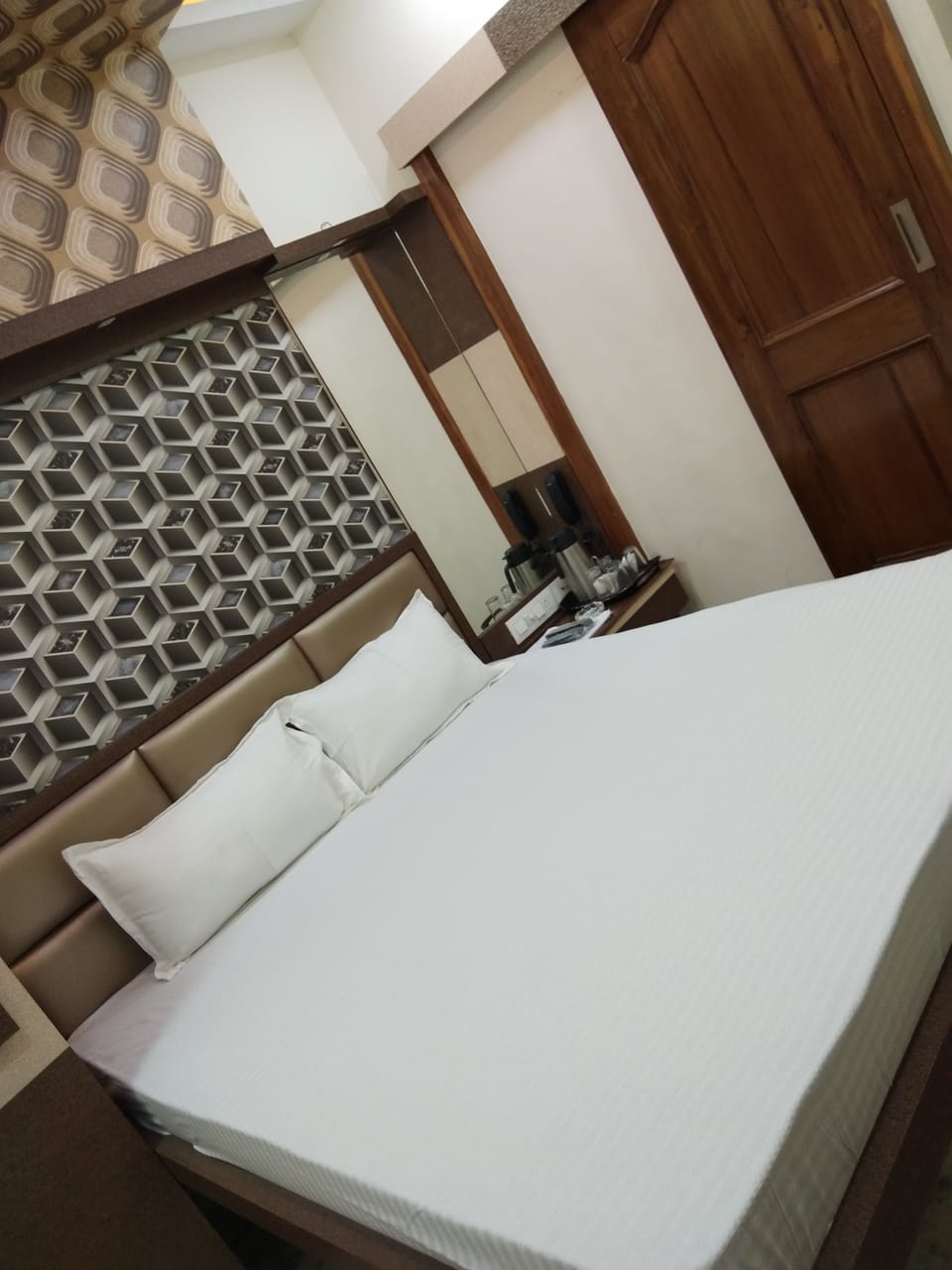 In-room safe, desk