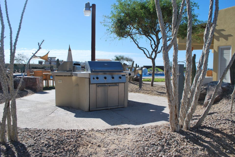 BBQ/picnic area