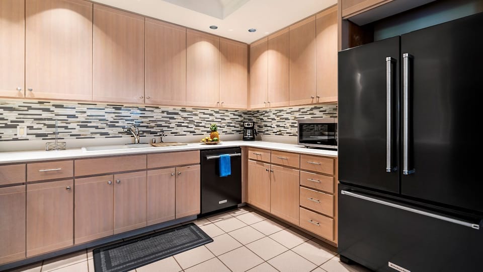Kitchen includes a dishwasher for easy clean up!