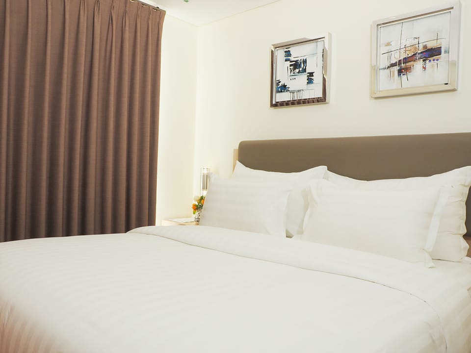 Superior Double Room with Window | Premium bedding, in-room safe, desk, soundproofing