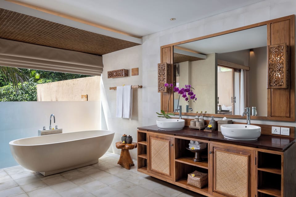 River Pool Villa (with Daily Afternoon Tea) | Bathroom | Free toiletries, hair dryer, bathrobes, slippers
