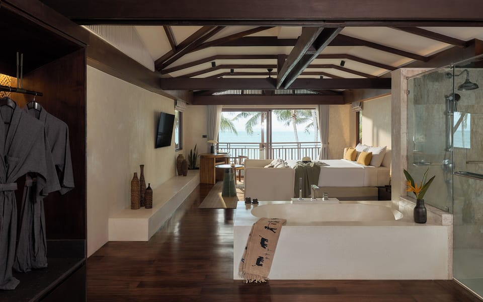 Grand Villa, 5 Bedrooms, Private Pool, Beachfront (Lux) | Bathroom | Separate tub and shower, rainfall showerhead, free toiletries
