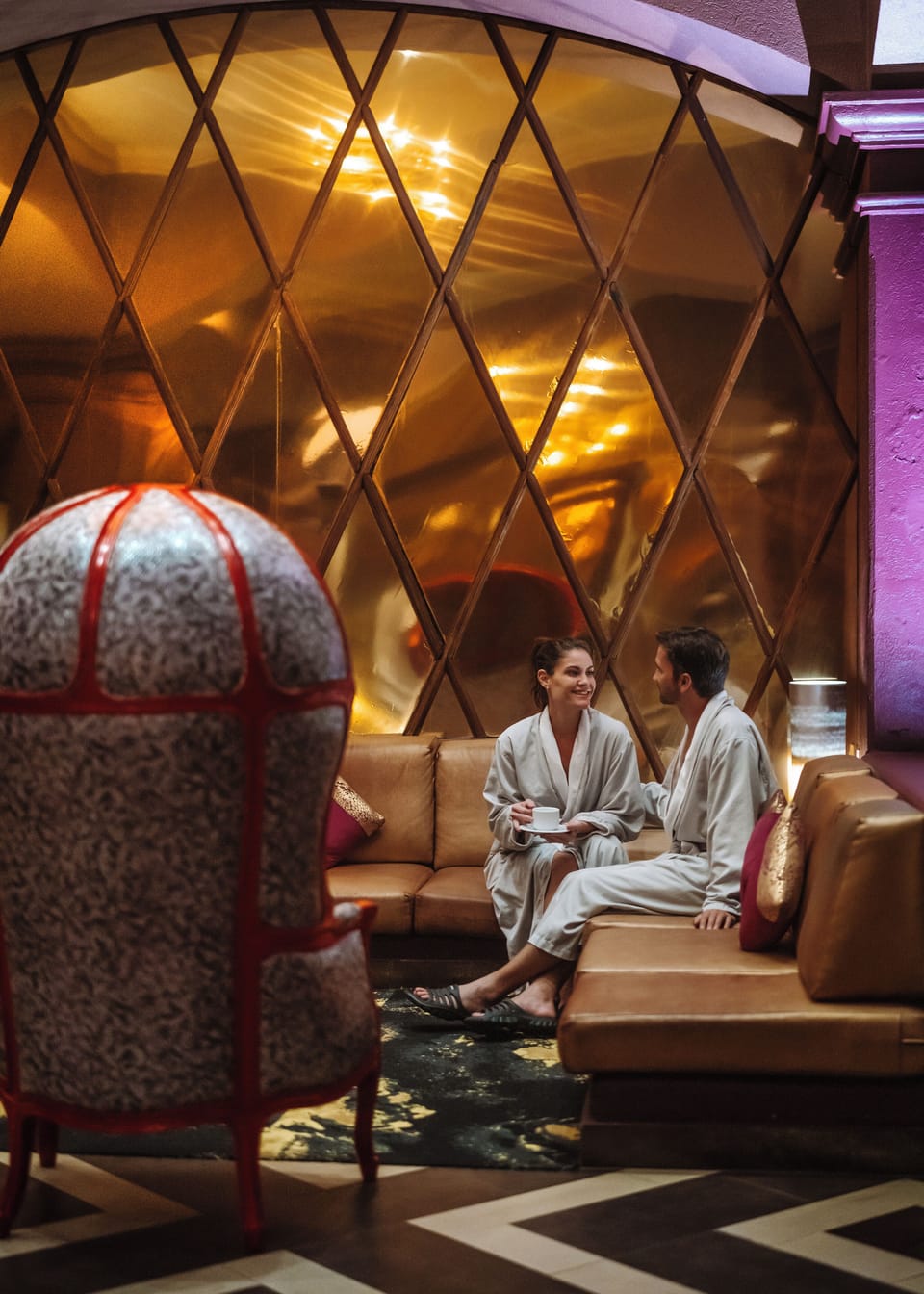 Couples treatment rooms, steam room, body treatments, hydrotherapy