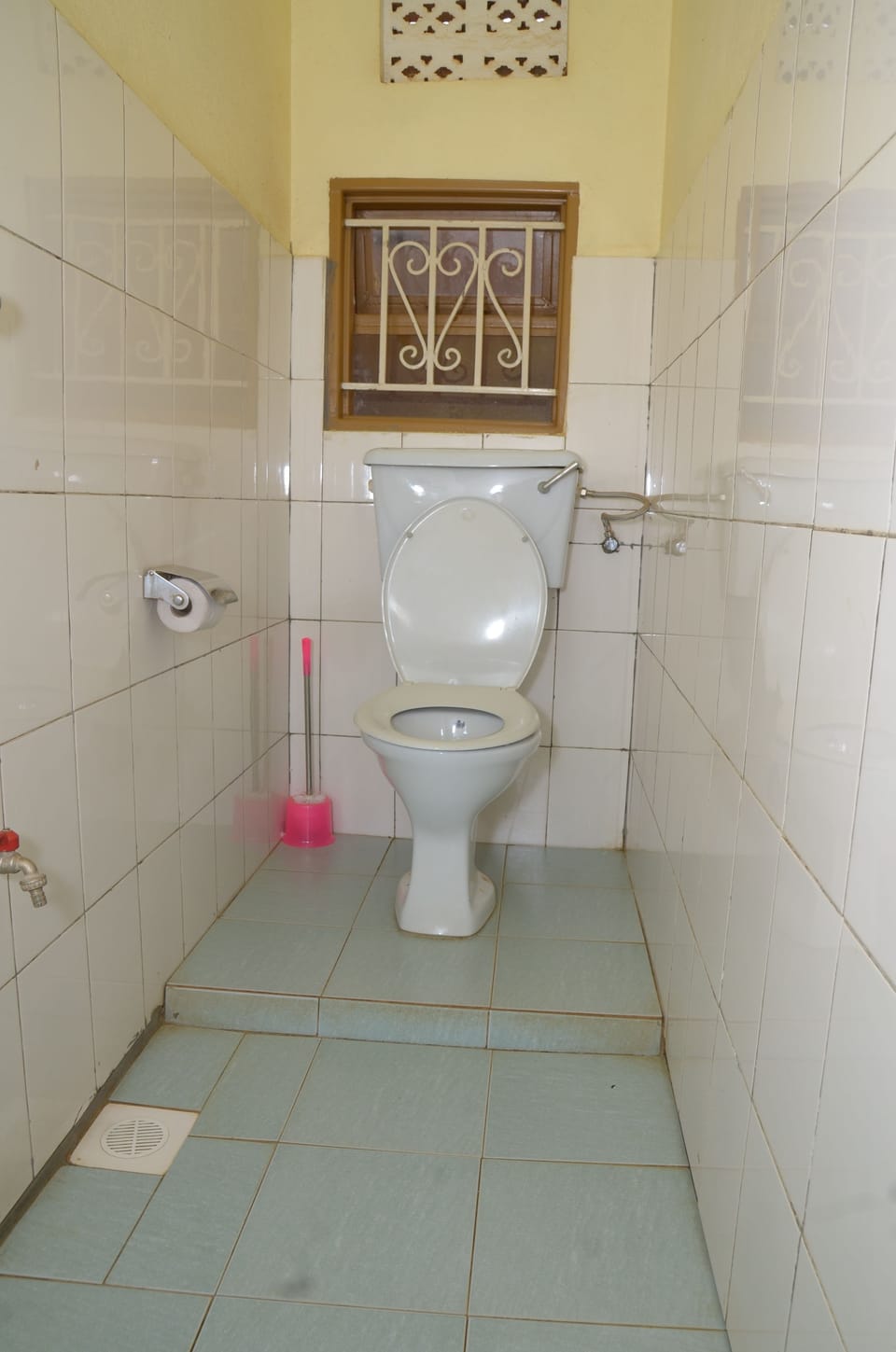 Double or Twin Room, 1 Bedroom, Smoking, Park View | Bathroom | Shower