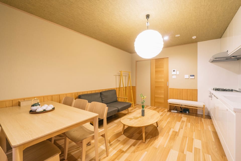 House | Living room | Flat-screen TV