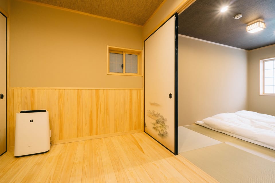 Private Vacation Home | 1 bedroom, desk, free WiFi, bed sheets