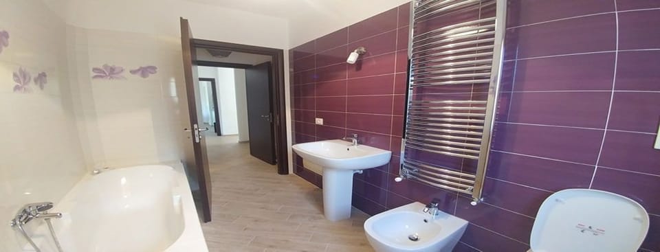 Double Room, Private Bathroom (External) | Bathroom | Free toiletries, hair dryer, bidet, towels