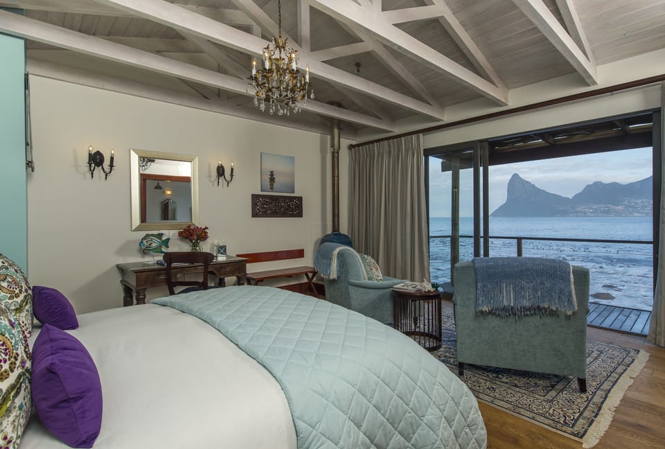 Luxury Room | Premium bedding, minibar, in-room safe, individually decorated