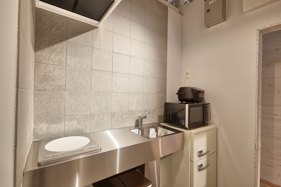 Villa | Private kitchenette | Full-size fridge, microwave, stovetop, electric kettle