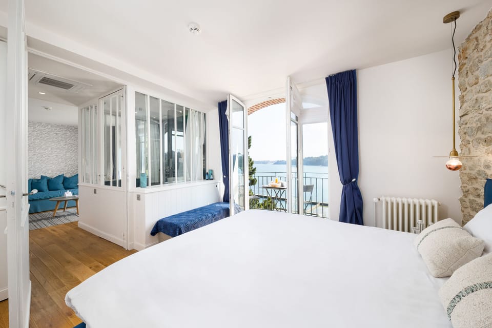 Luxury Suite, 1 King Bed (Room #7) | Free minibar, in-room safe, individually decorated