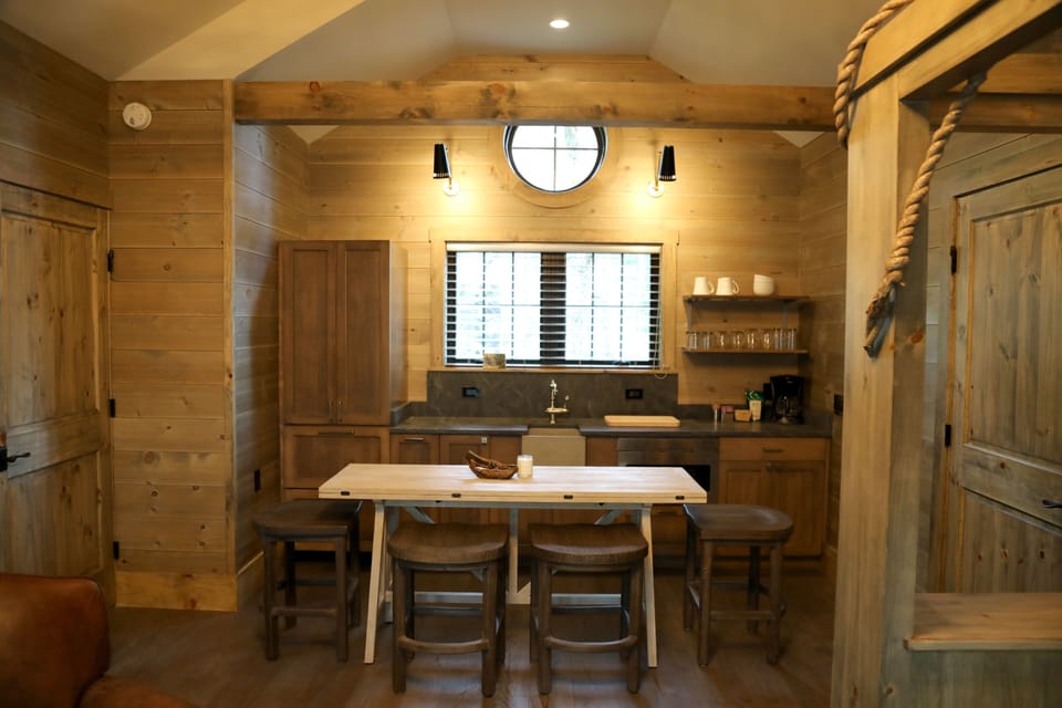Treetop Lodge ADA | Private kitchen | Fridge, coffee/tea maker