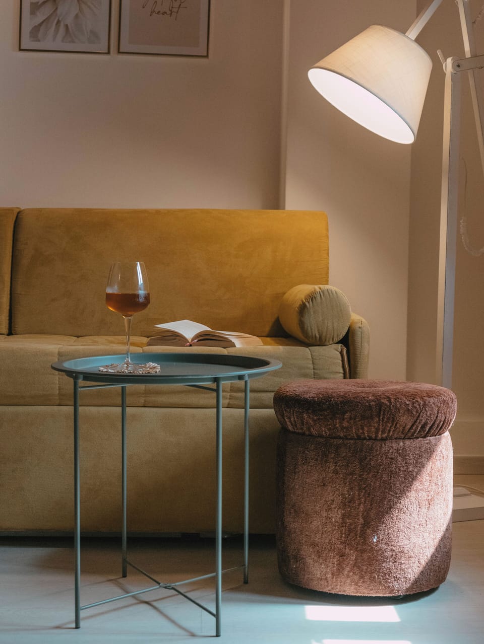 Junior Suite | 1 bedroom, minibar, desk, WiFi