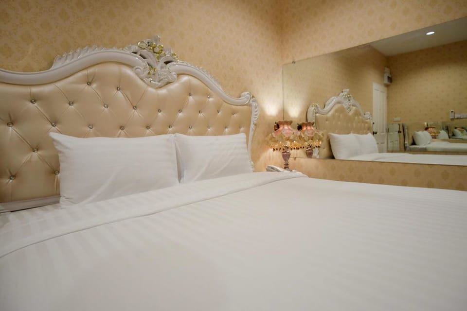 Standard Room | Rollaway beds, free WiFi