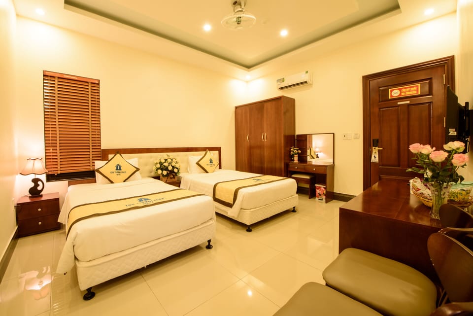 CT 2 | 1 bedroom, minibar, desk, soundproofing