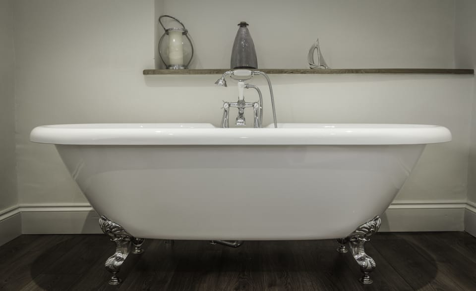Double Room, Ensuite (1) | Bathroom | Shower, towels