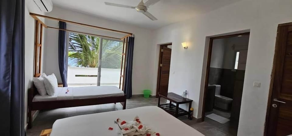 Deluxe Double Room, Garden View | 1 bedroom, premium bedding, in-room safe, individually decorated