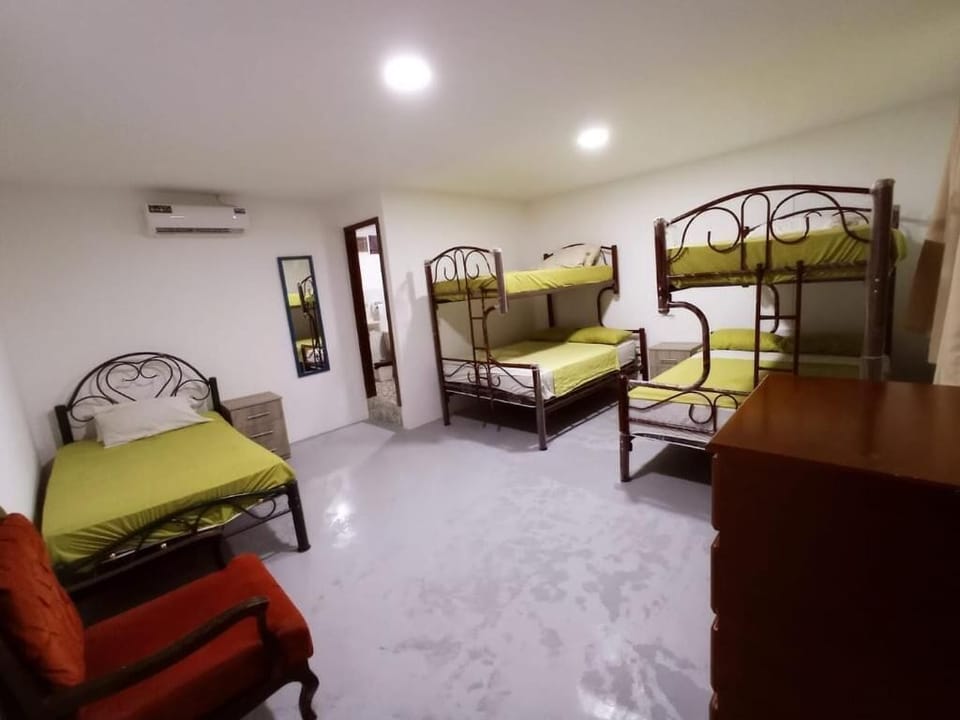 Family Suite | 1 bedroom, pillowtop beds, iron/ironing board (on request), WiFi (free)