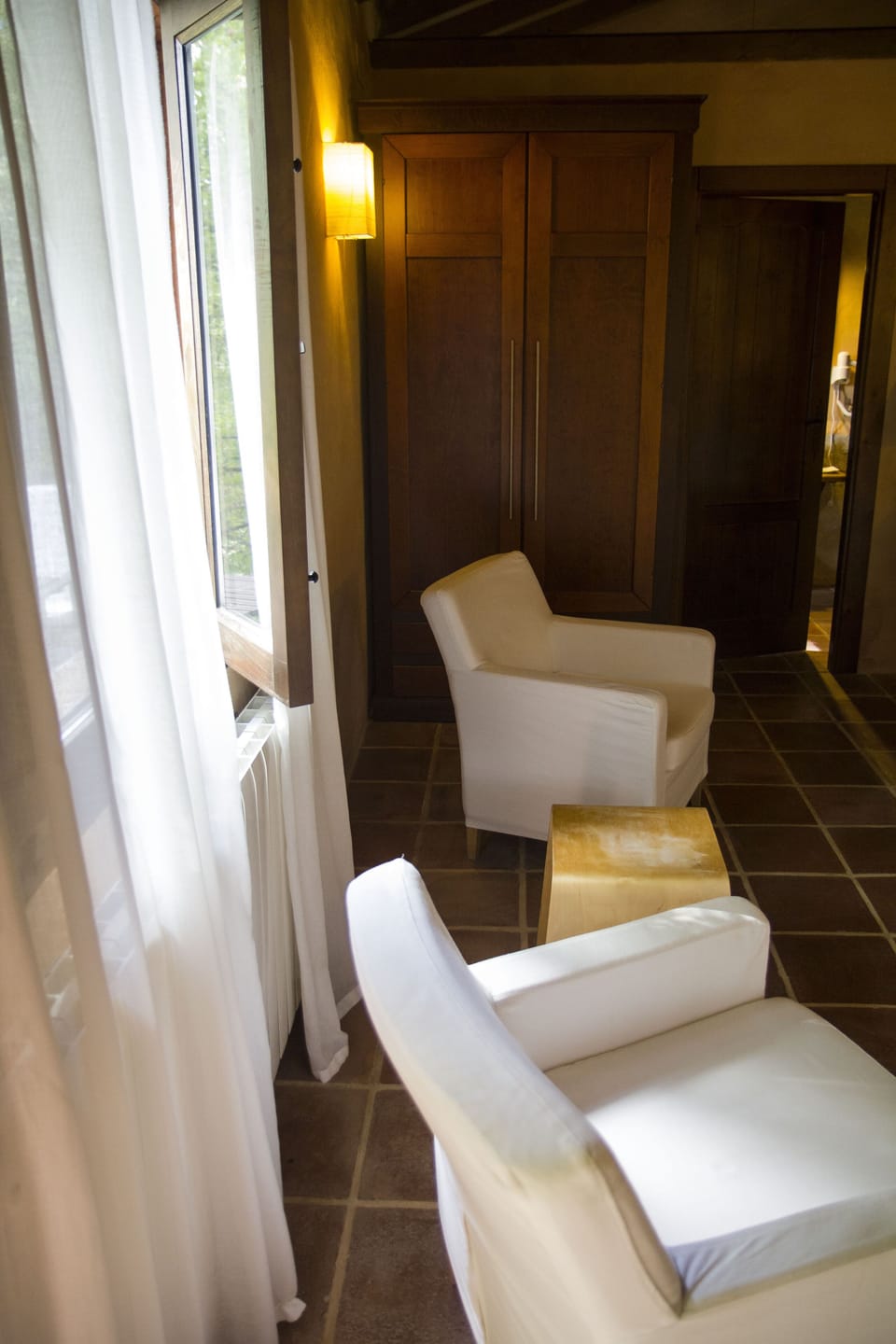 Suite, Jetted Tub | Minibar, individually decorated, individually furnished