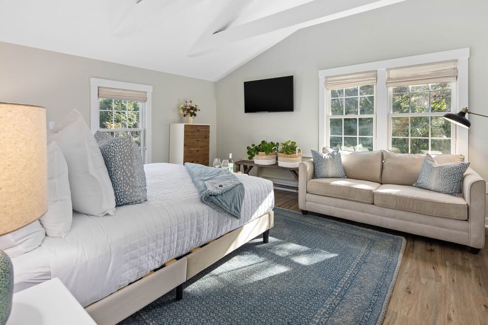 Luxury Double Room | Egyptian cotton sheets, premium bedding, down comforters, in-room safe