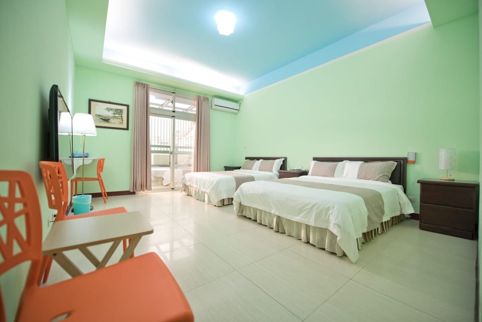 Quadruple Room | 1 bedroom, desk, blackout drapes, free WiFi