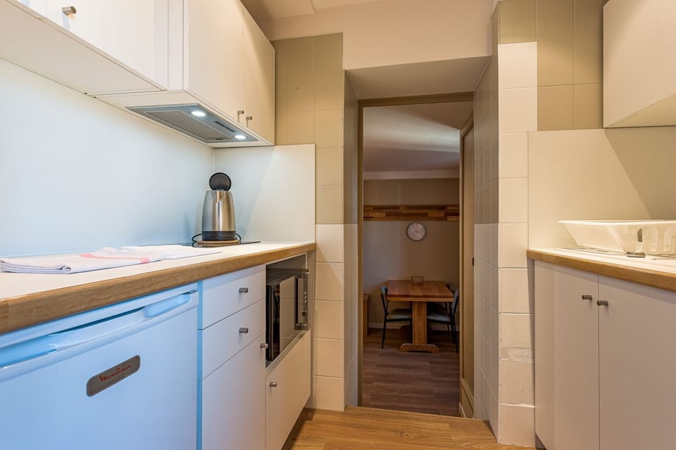 Private kitchenette