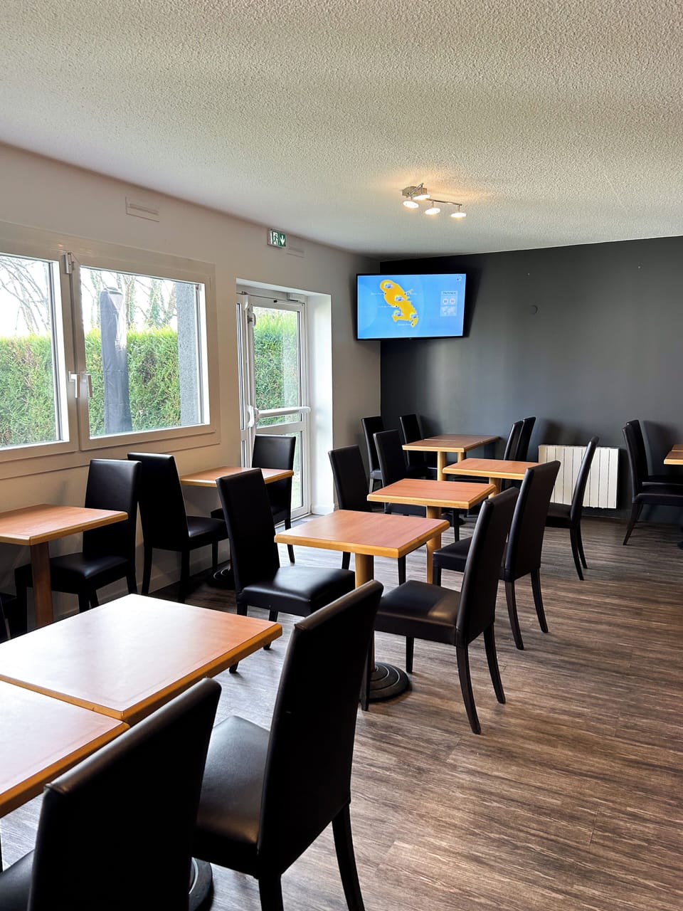 Daily buffet breakfast (EUR 10 per person)