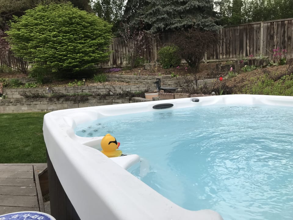 Enjoy hot bubbling water, steam and massage jets.  Let your stress melt away!