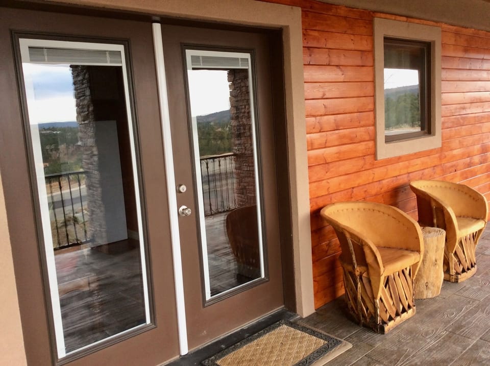 PRIVATE FRENCH DOOR ENTRY
